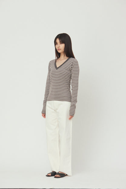 V neck L/S T