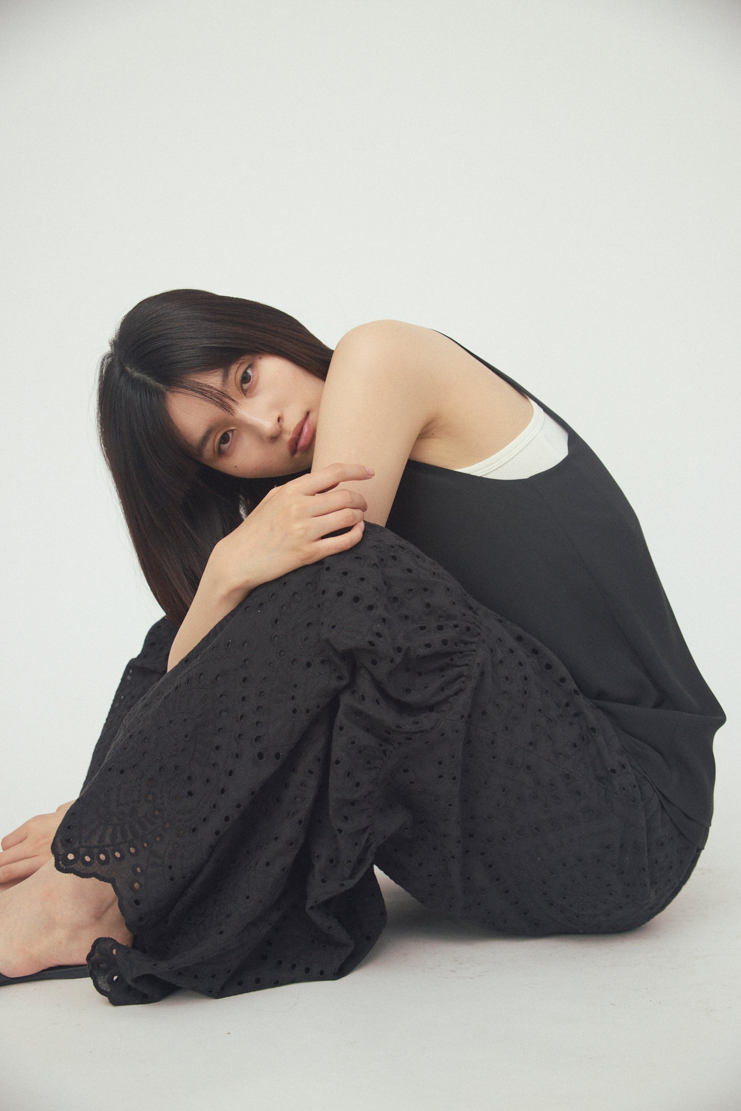 PHANTOM LACE VOLUME PANTS