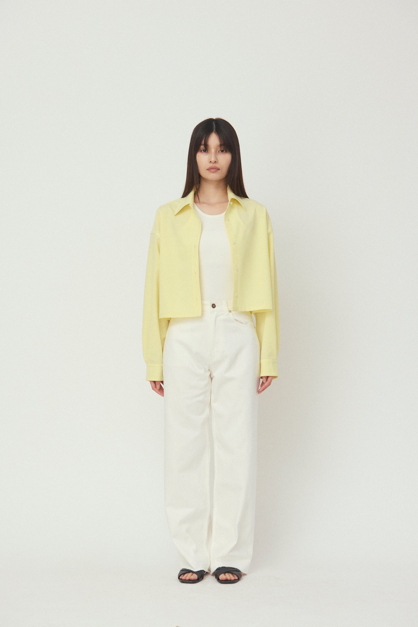SHORT-LENGTH SHIRT