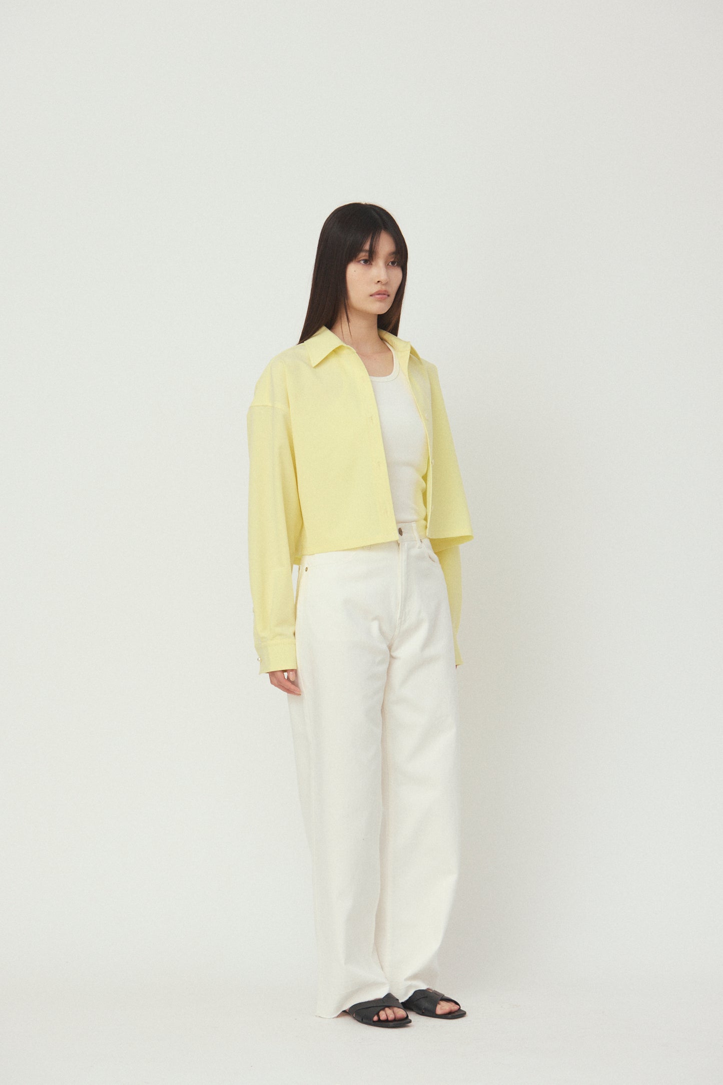 SHORT-LENGTH SHIRT